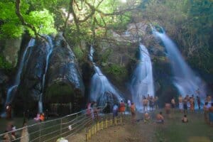 Kutralam Five waterfalls